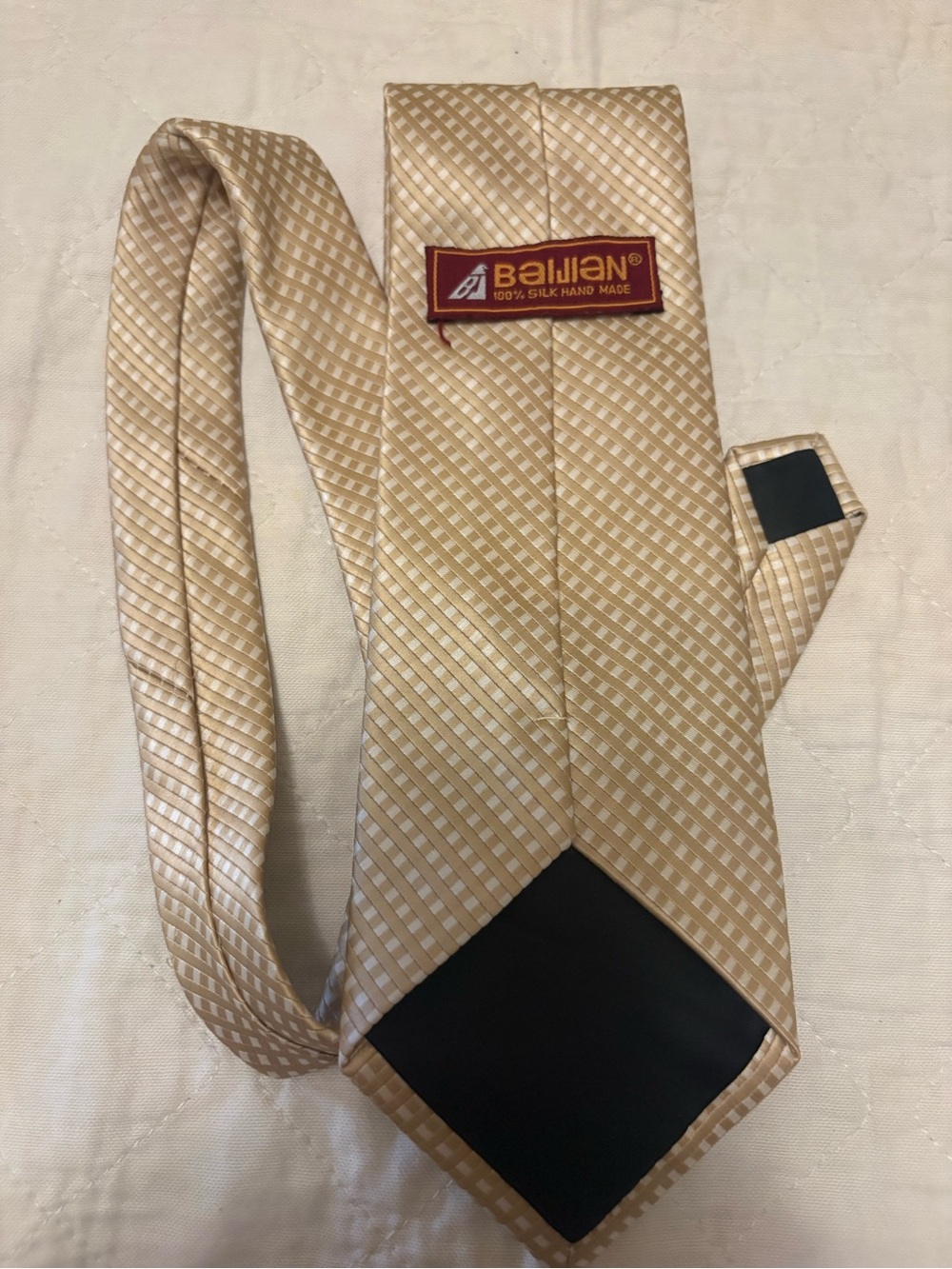 Classic Men's Gold Textured Tie